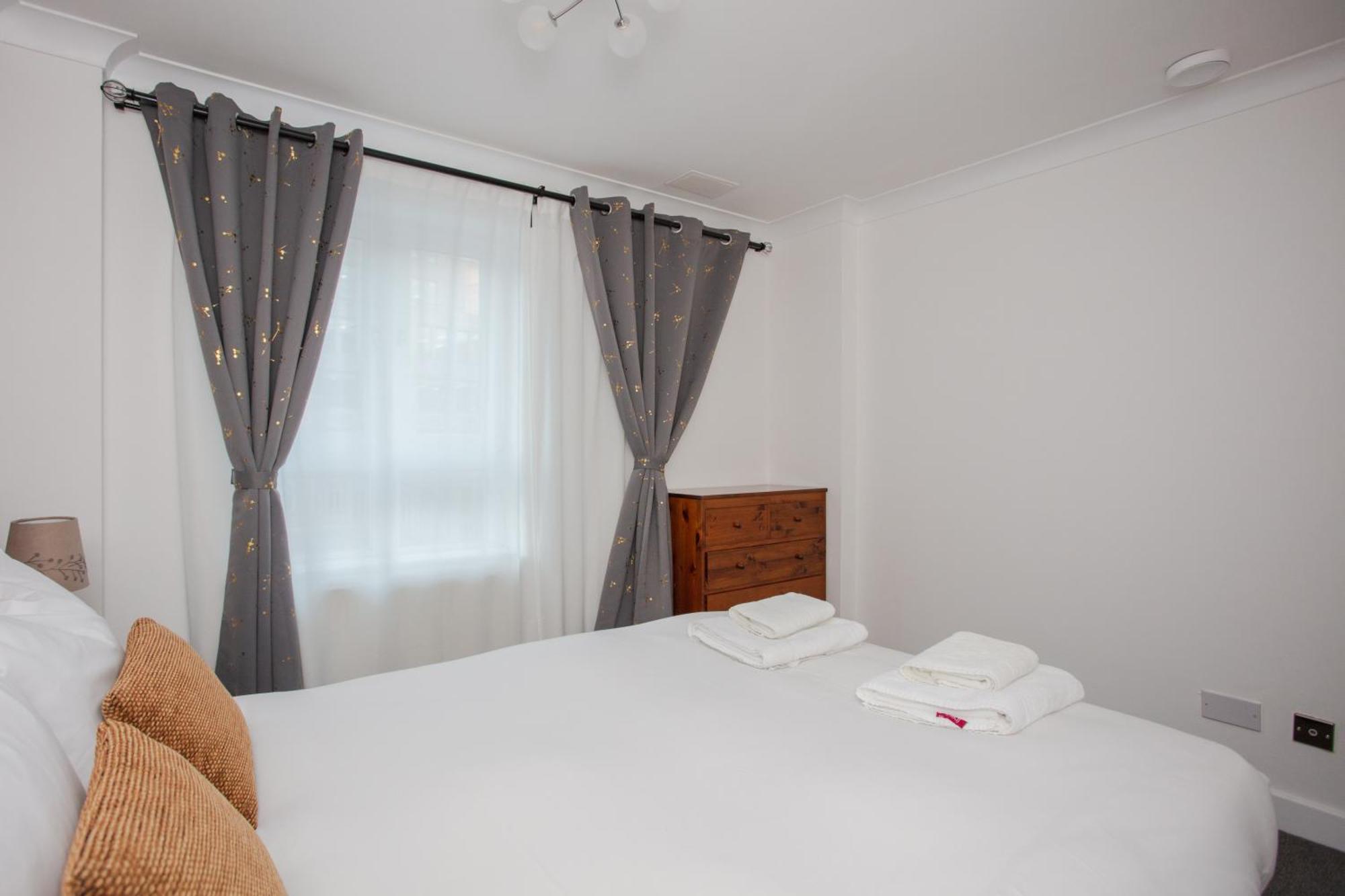 1 Bedroom Apartment On The Riverbank Near St Paul'S Londýn Exteriér fotografie